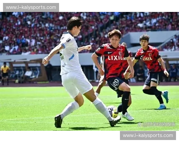 蓝色火焰与三箭齐发：FC东京与广岛三箭的绿茵宿命对决